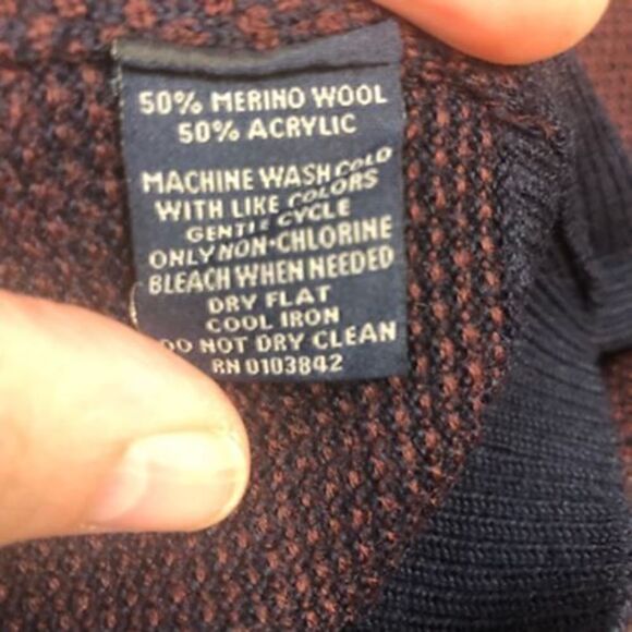 V-53 Toscano Mens Pullover Sweater Merino Wool Blend Crew MIDNIGHT BLUE /RED XL - Picture 3 of 4